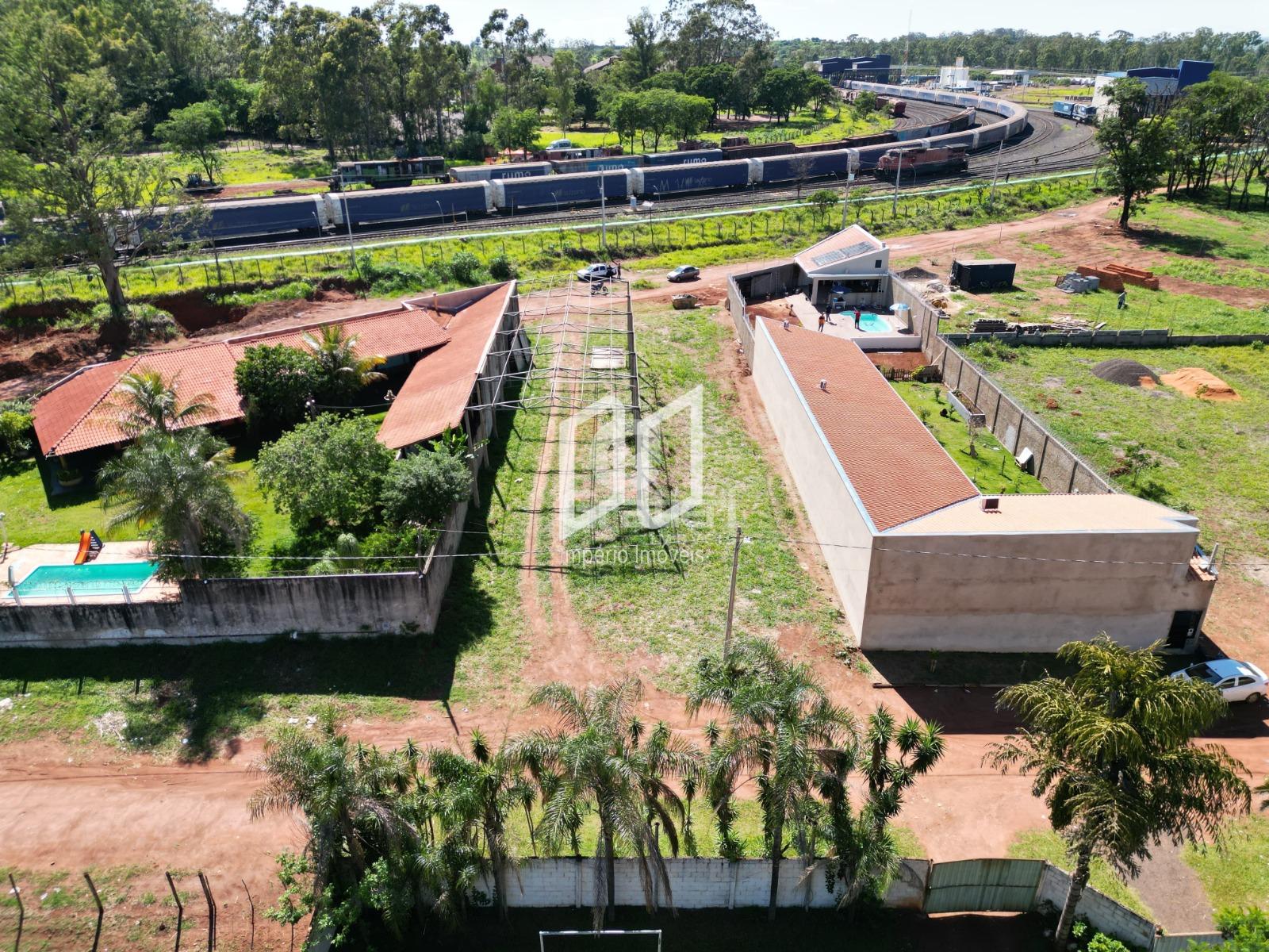 Terreno à venda, 1.000 metros quadrados, Av. Dr. Clodomiro Lem...