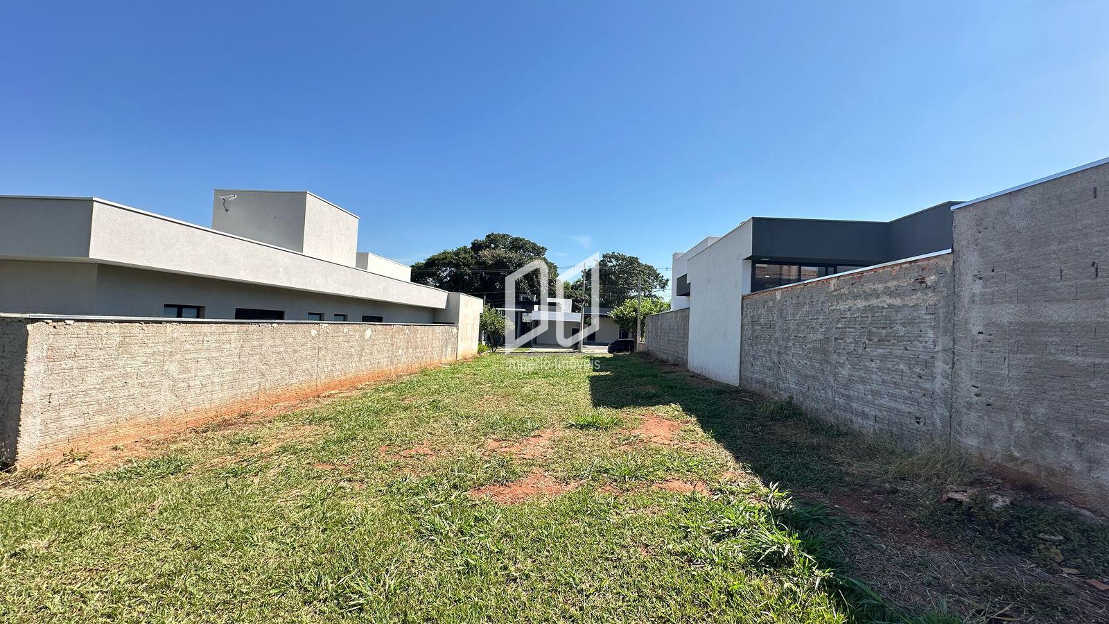 Terreno à venda, 308 Metros, R  240.000,00, Condomínio Residen...