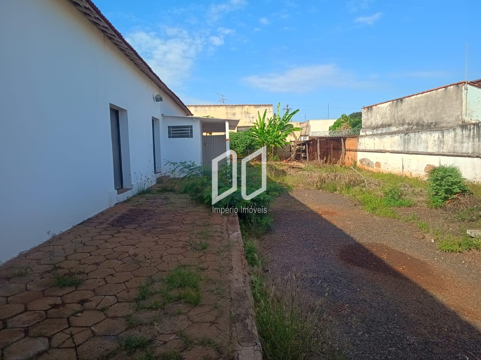 Depósito-Galpão-Armazém para alugar com 1 quarto, 406m² - Foto 5