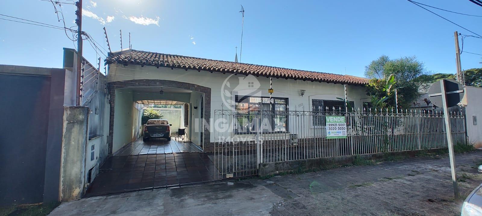 CASA À 1 QUADRA DA CATEDRAL NA ZONA 02, MARINGÁ - PR
