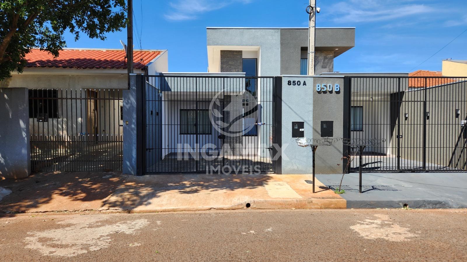 Linda casa com espaço gourmet na divisa Maringá   Sarandi