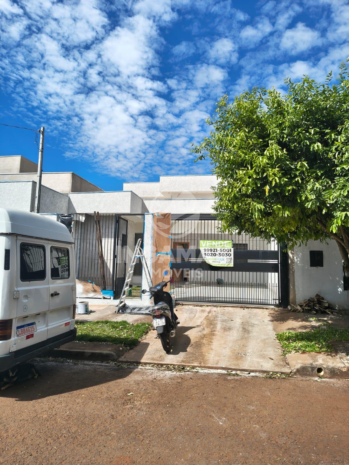CASA EM FRENTE ? HORTA NO JARDIM SUMAR?, MARING? - PR