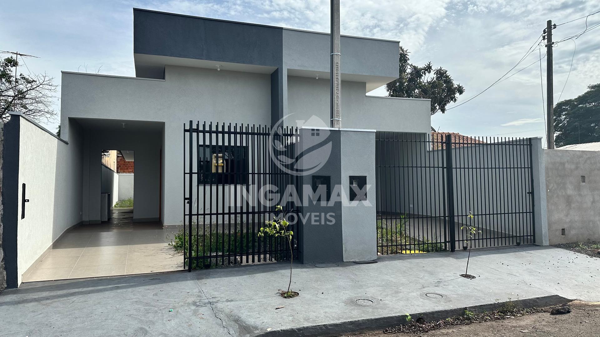 Casa à Venda no Jardim Universal  Sarandi/PR | 3 Quartos | 70m²