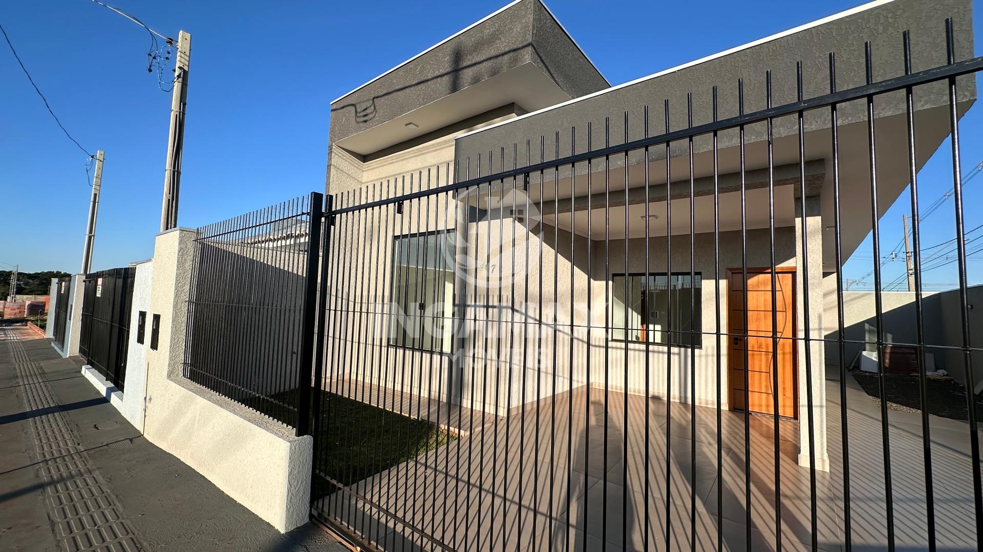 Casa de Esquina ? Venda no Jardim Yp? em Sarandi | 3 Quartos |...