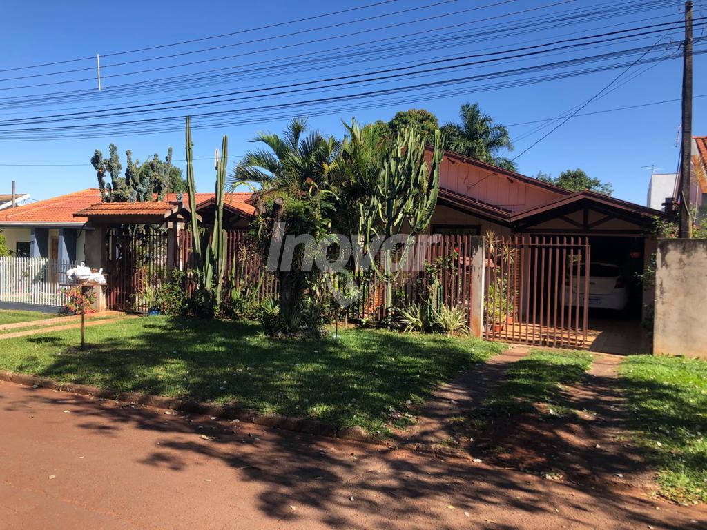 Casa com 3 dormitrios  venda, Vila Becker, TOLEDO - PR
