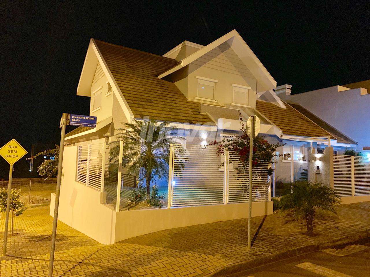 Casa com 4 dormitrios  venda, Jardim Pancera, TOLEDO - PR