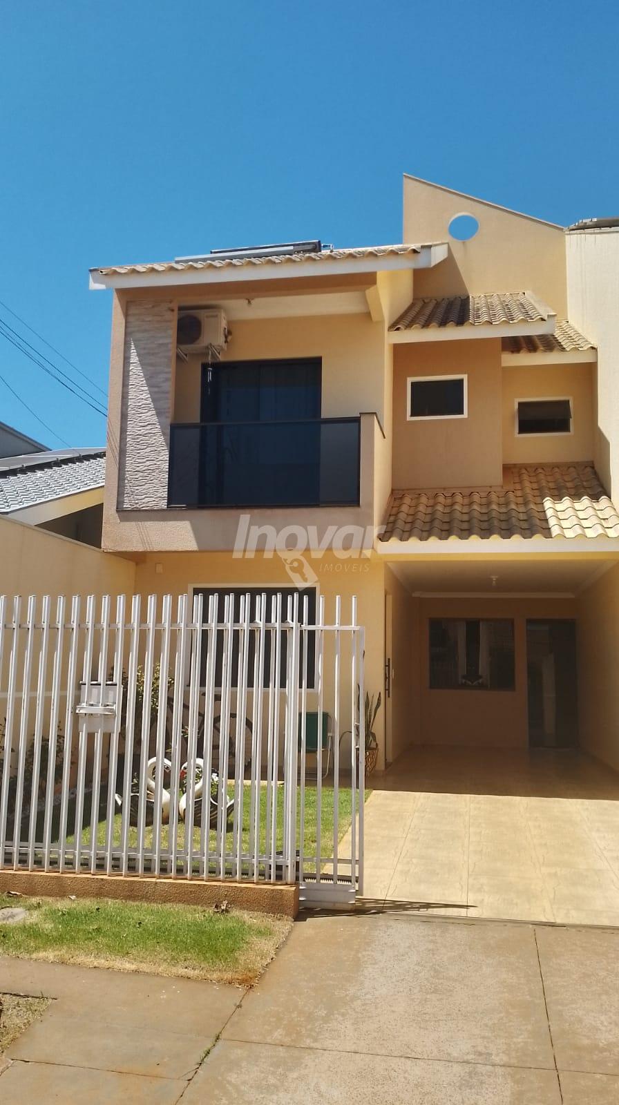 Sobrado com 3 dormitrios  venda, Jardim Gisela, TOLEDO - PR