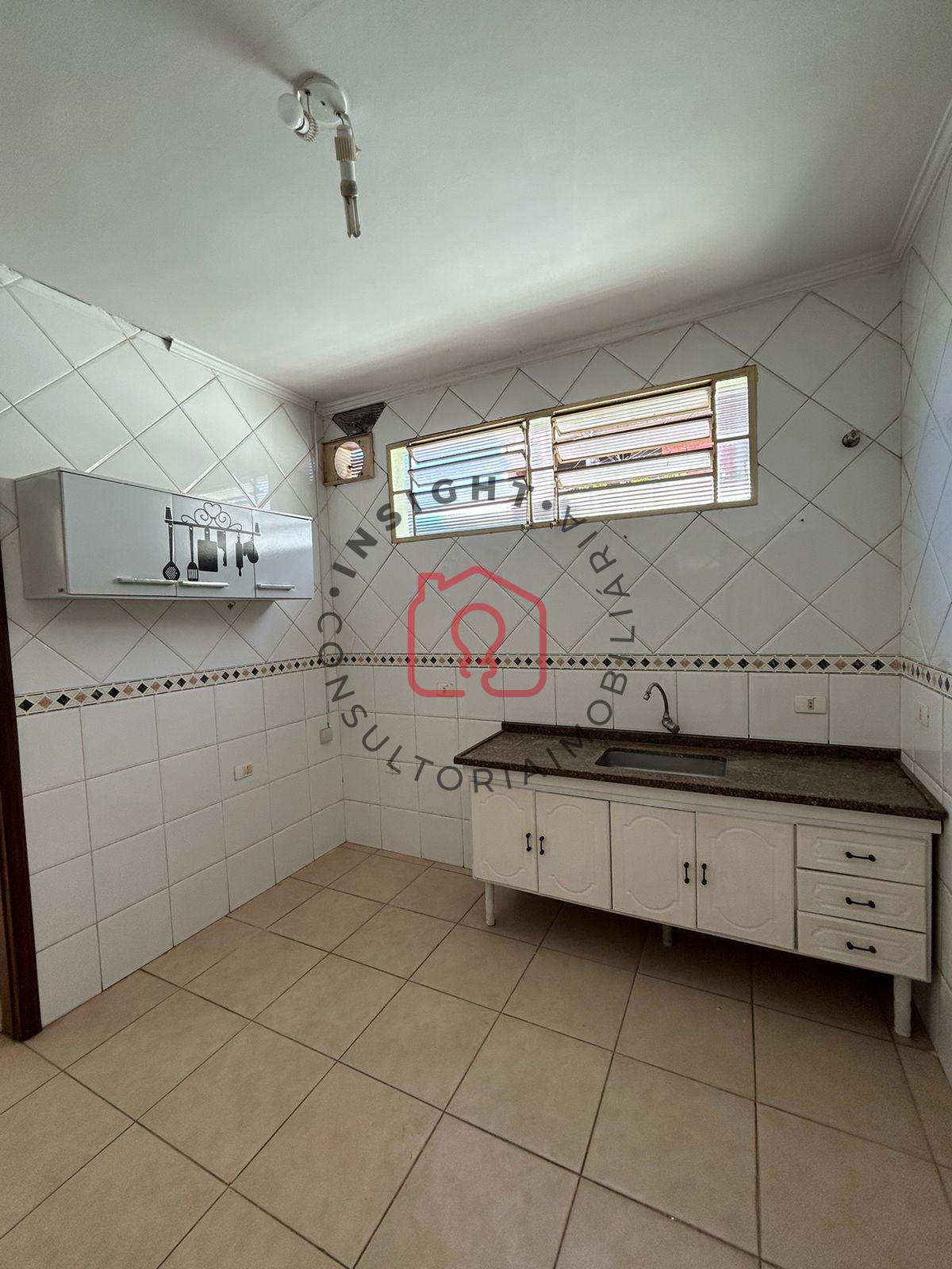 Casa comercial  para loca??o, 3 quartos, 1 su?te, 2 salas, Jar...