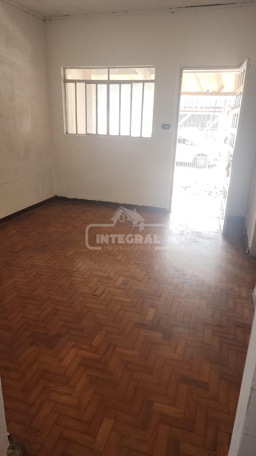 PROX. AO CENTRO COMERCIAL DA VILA PIRES