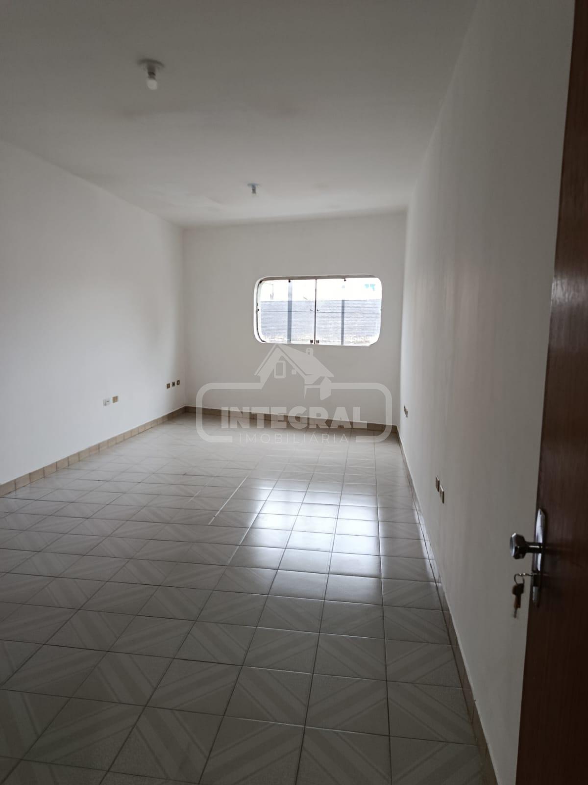 SALA COMERCIAL C WC DE FRENTE P AVENIDA COM  25 METROS