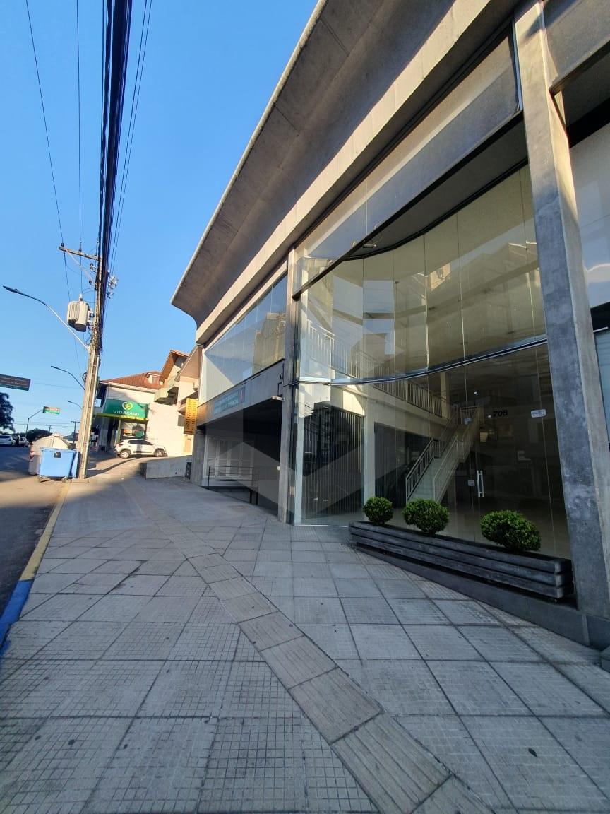 SALA COMERCIAL COM 288,57M? NO CENTRO