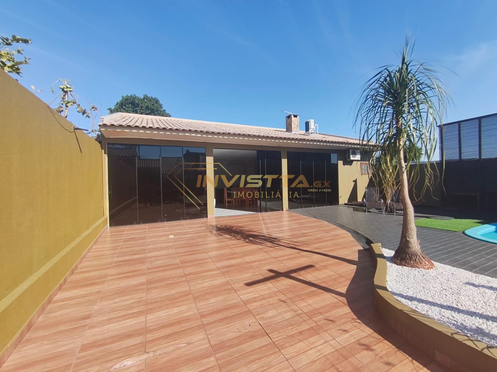 CASA COM SALA COMERCIAL - BAIRRO NAZARÉ