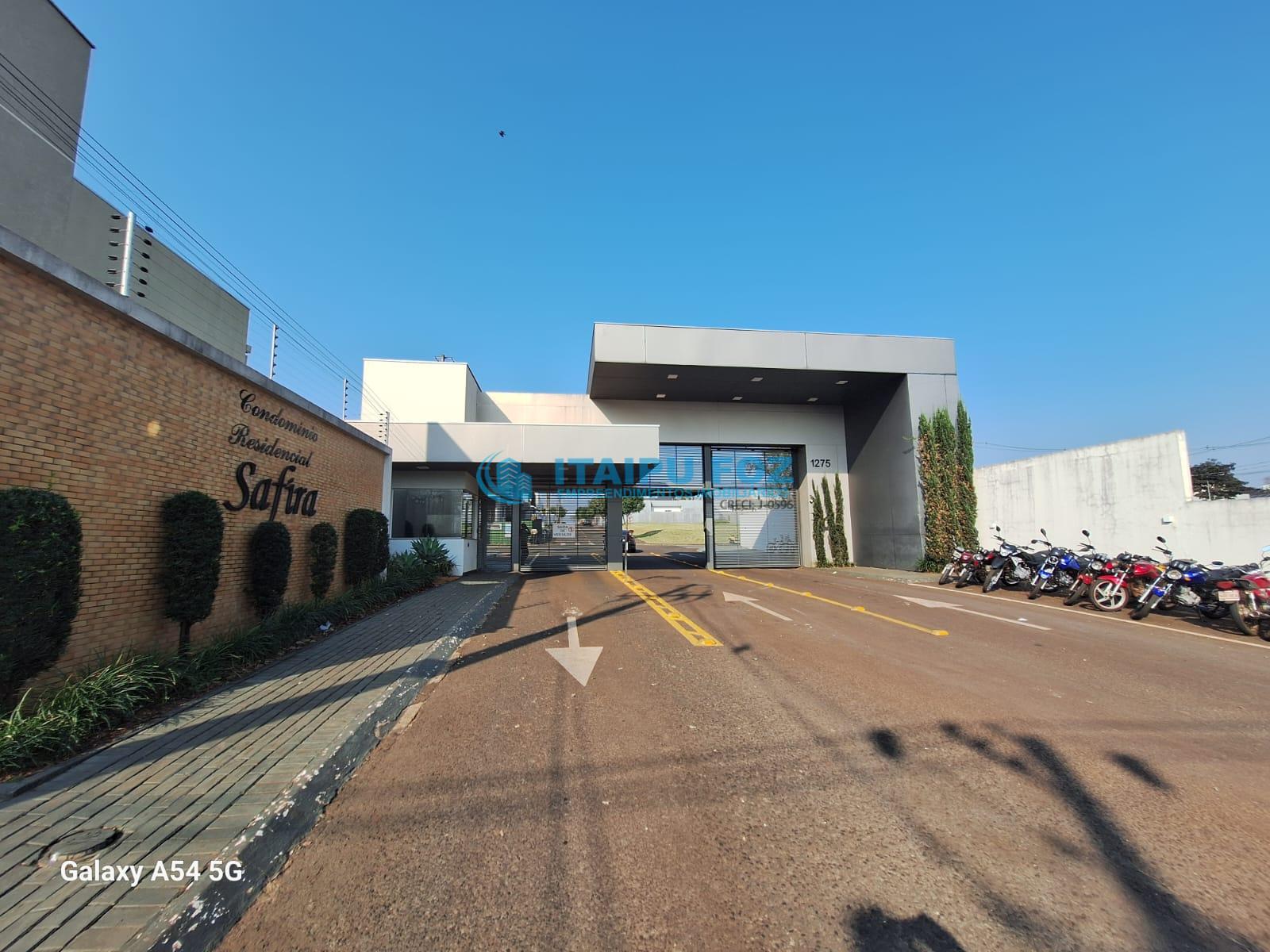 Terreno para venda no condomínio fechado Residencial Safira