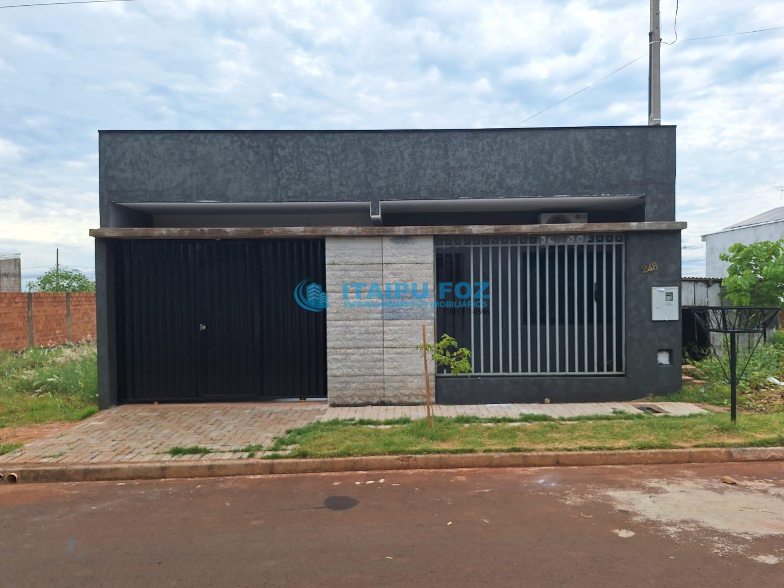 Casa à venda no Parque da Lagoa Náutica - Foz do Iguaçu