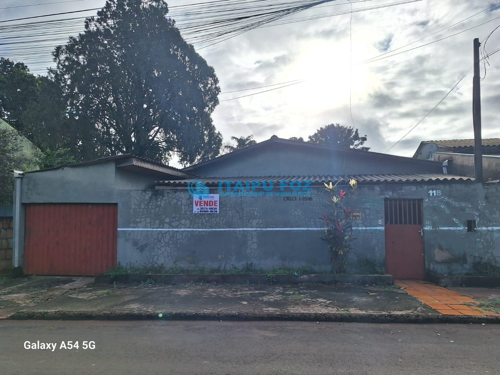 Casa à venda no bairro Morumbi - Foz do Iguaçu-Pr.