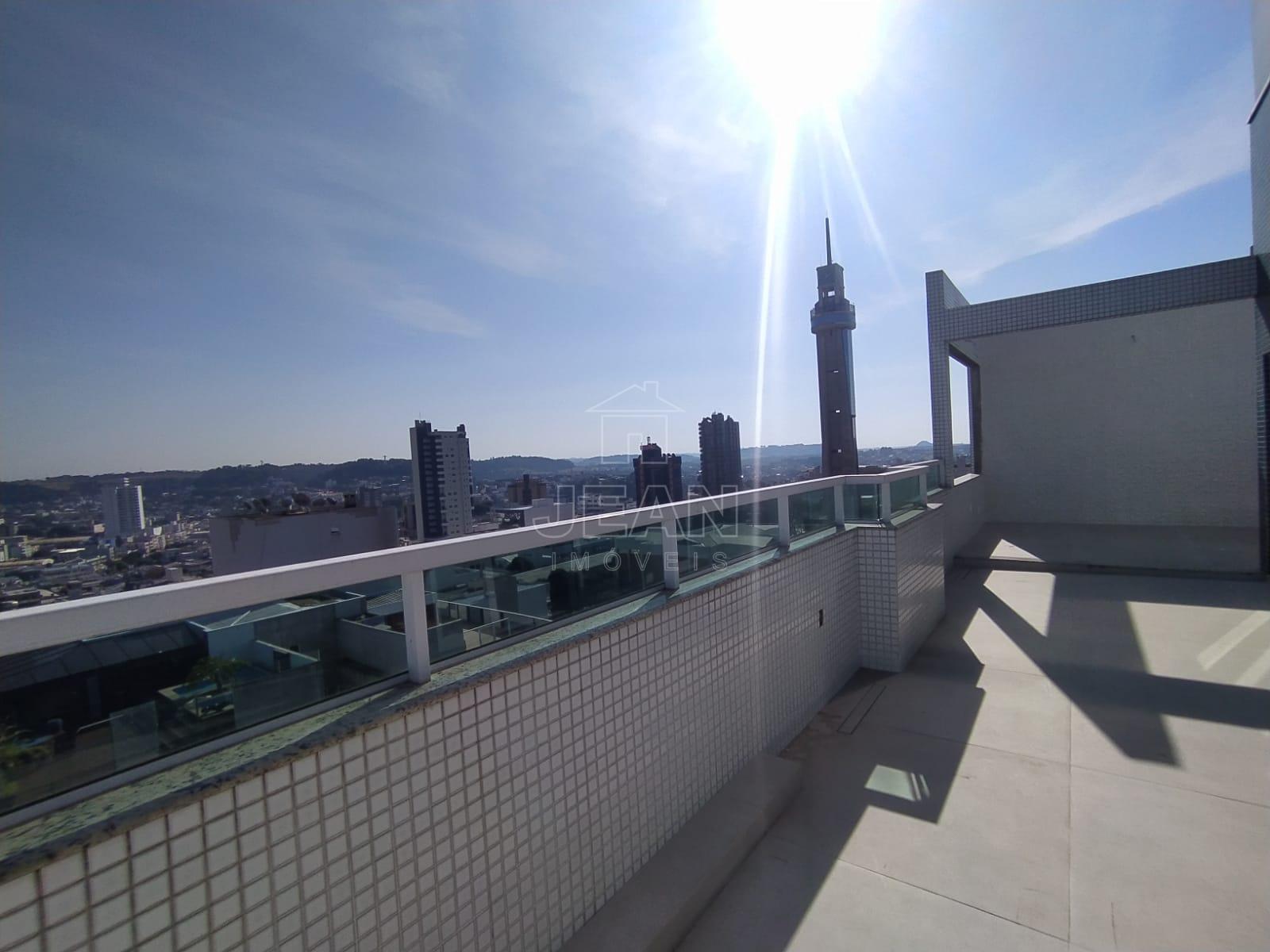 Apartamento Triplex à venda no Centro de Francisco Beltrão-PR. - Jean Imóveis