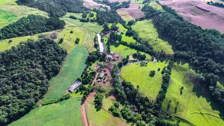 PROPRIEDADE RURAL NA CIDADE DE CHOPINZINHO - PR - Jean Imóveis