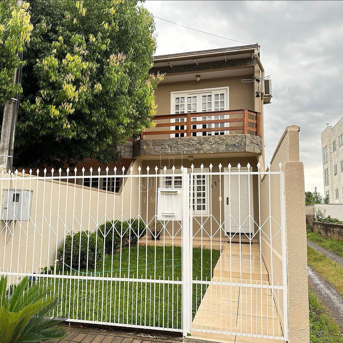 Sobrado à Venda em Condomínio Horizontal, bairro Vila Nova, Francisco Beltrão - PR - Jean Imóveis