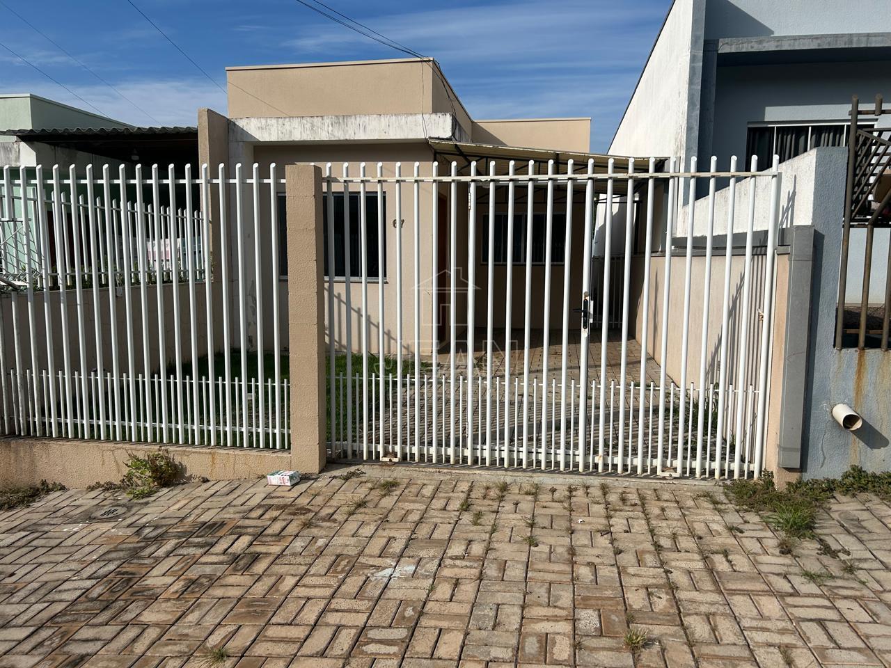ALUGA-SE CASA NOVA  PRÓXIMA A BRF. - Jean Imóveis