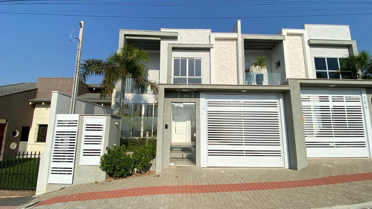 Sobrado à venda no Jardim Itália ll, Francisco Beltrão PR