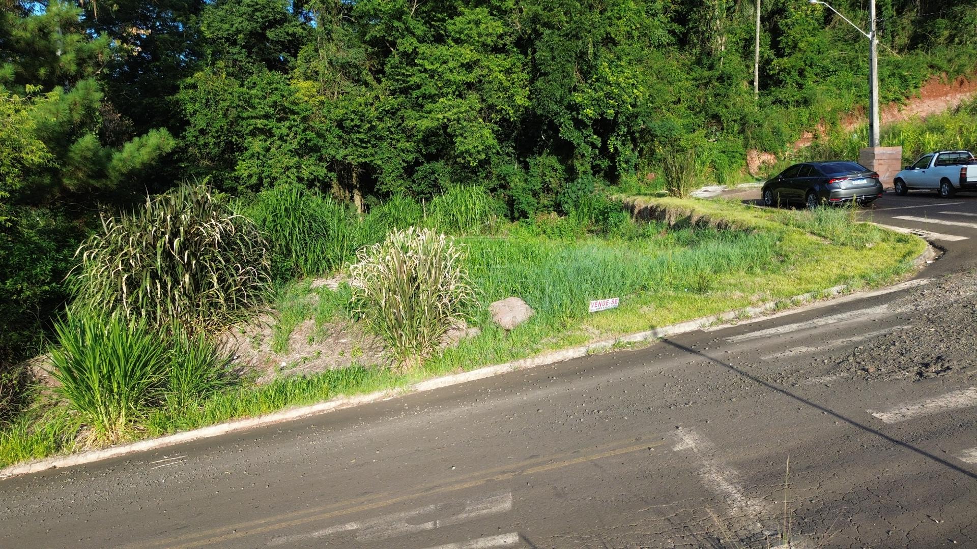 Terreno de Esquina à Venda no Loteamento Montebelo, bairro Jardim Seminário, Francisco Beltrão - PR - Jean Imóveis
