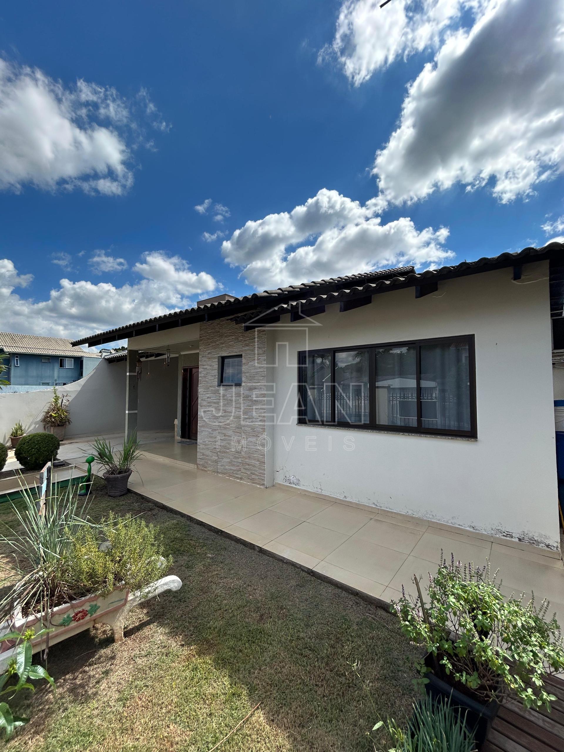 Casa à venda no Bairro Luther King - Francisco Beltrão - PR. - Jean Imóveis