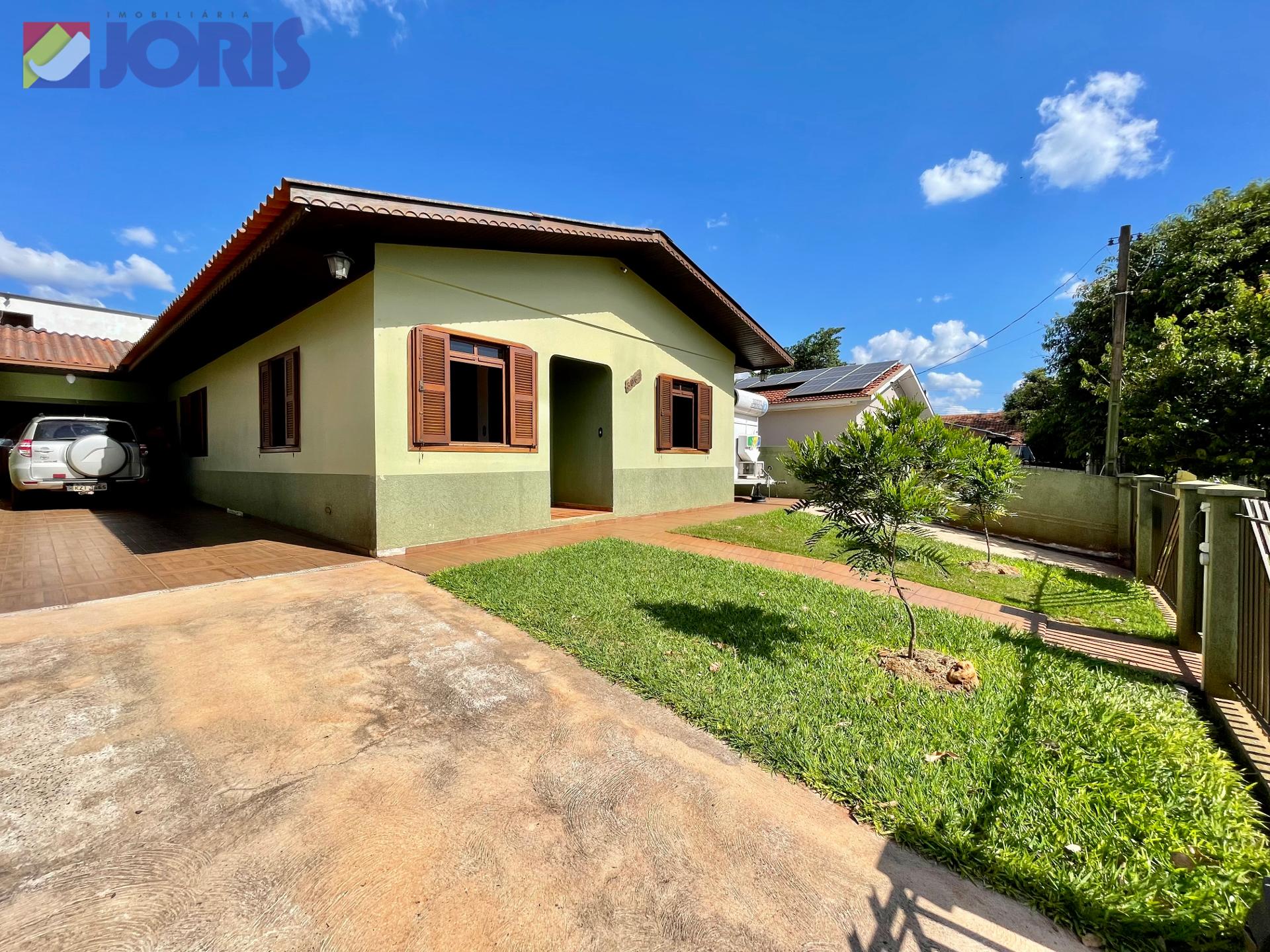 Casa com Piscina
