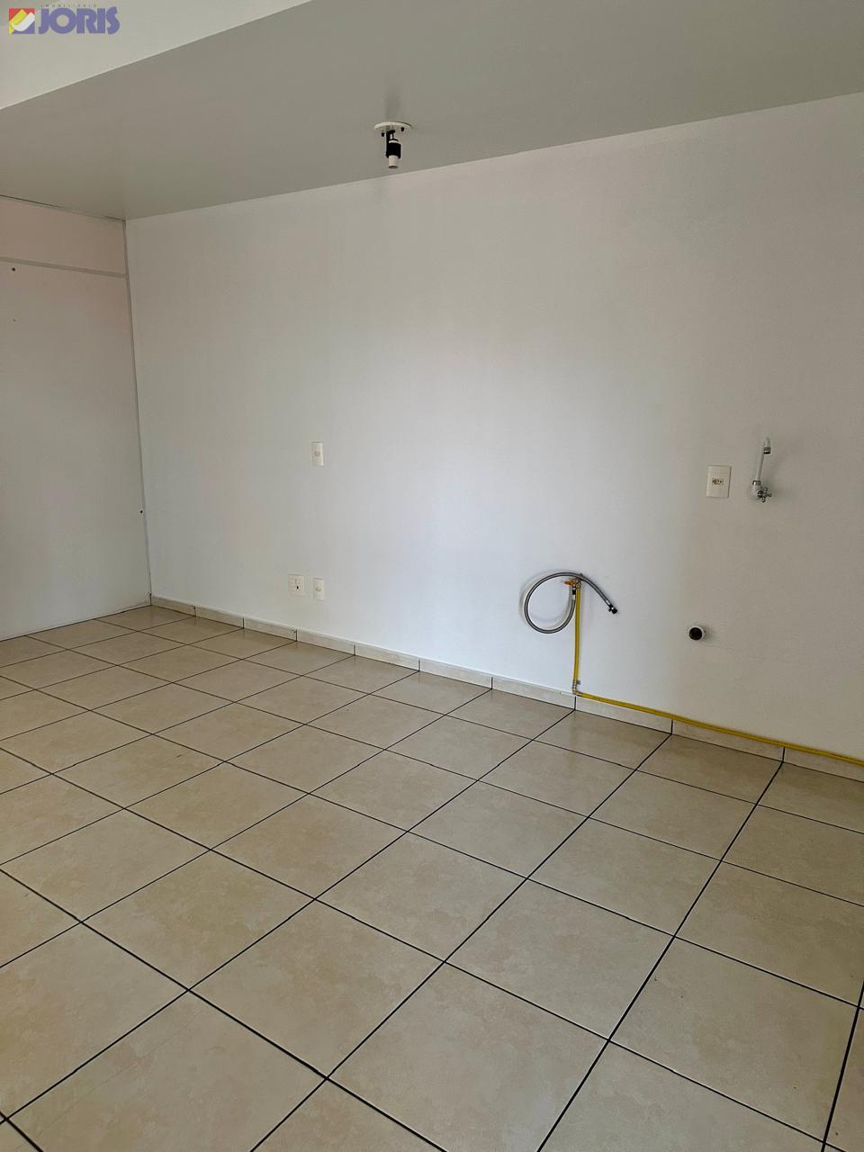 Apartamento | 2 Quartos | Sem Garagem | Próx. Unioeste