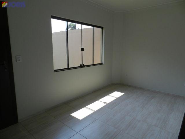 Kitinete no centro da cidade, próxima à Unioeste