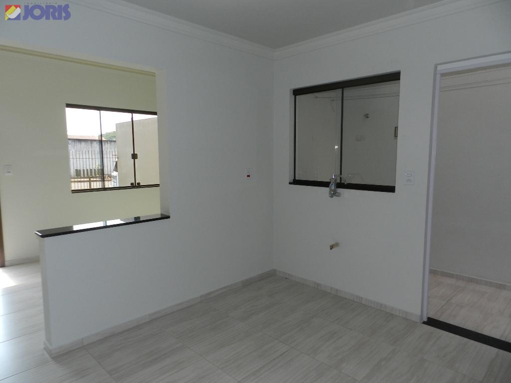 Kitinete no centro da cidade, próxima à Unioeste