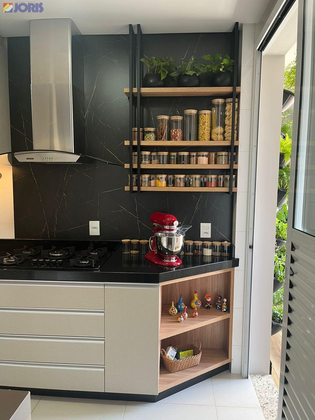Apartamento - Ed. Villa Europa