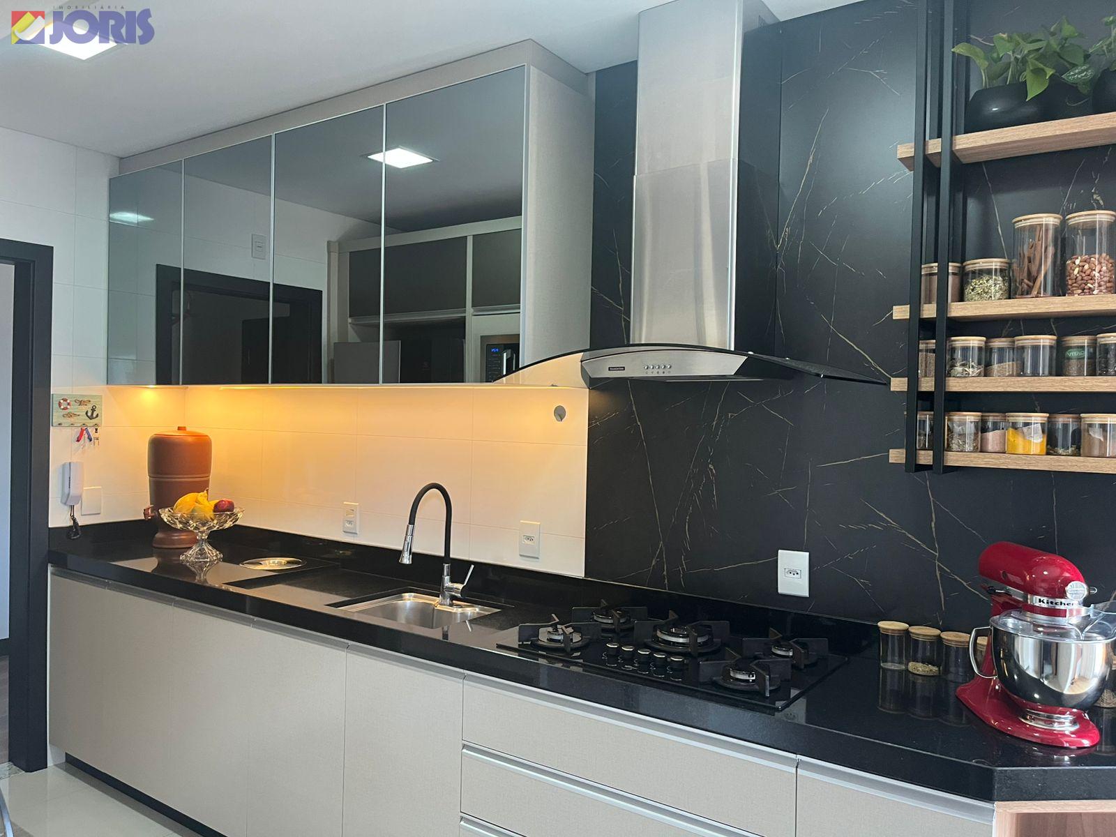 Apartamento - Ed. Villa Europa