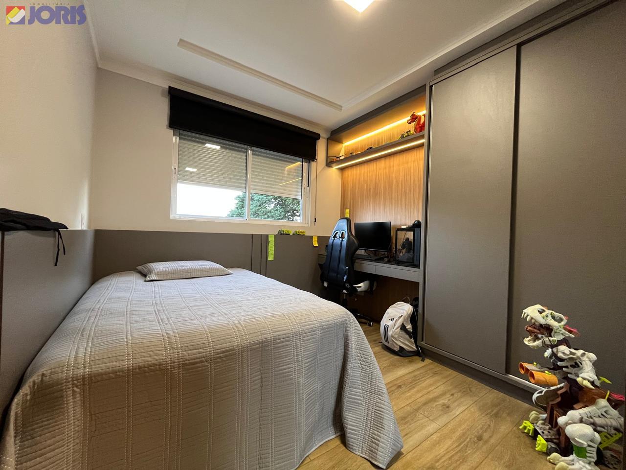 Apartamento - Ed. Villa Europa