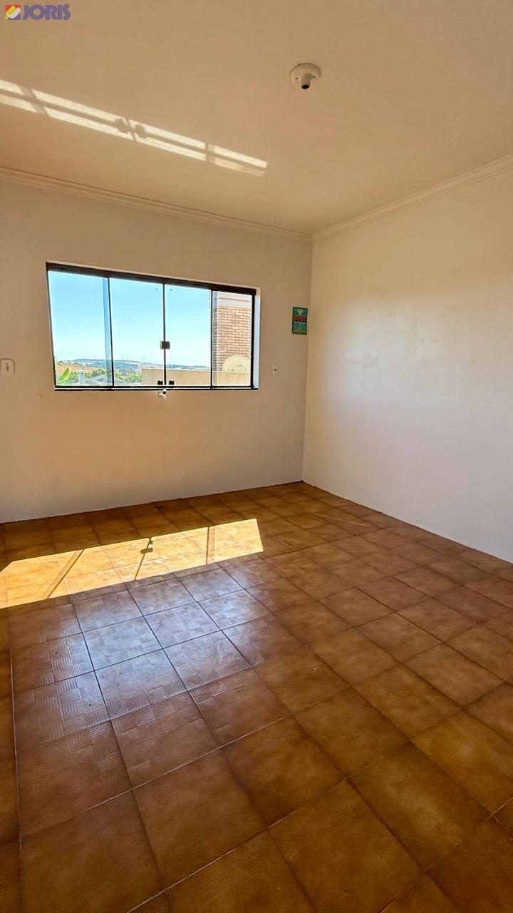 Apartamento  1 suíte  2 Quartos  Vaga de Garagem