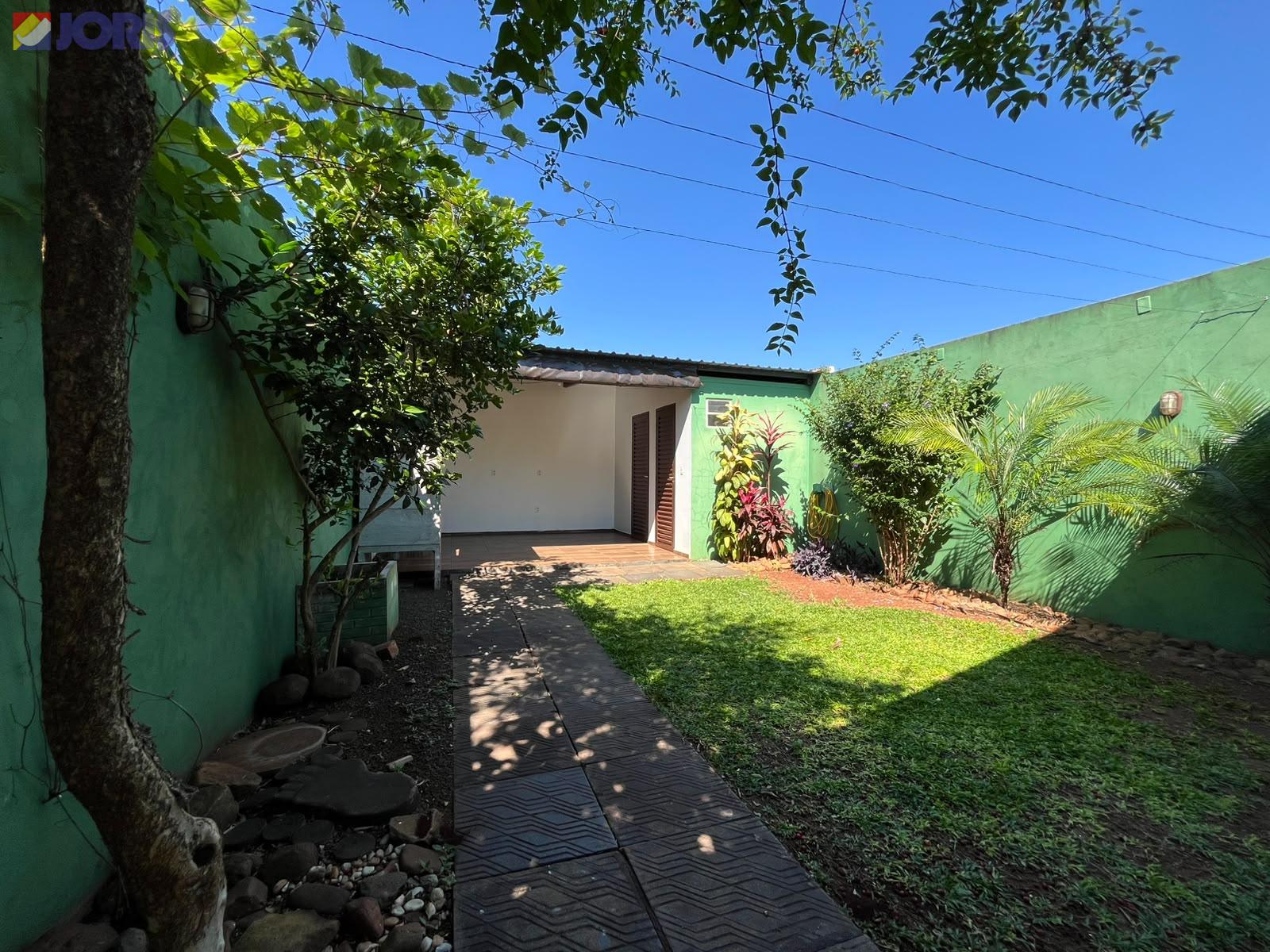 Casa - Bairro Peróba