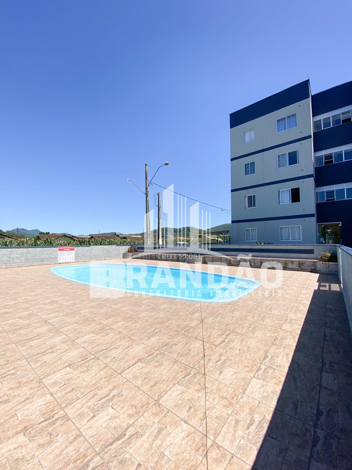 Apartamento mobiliado ou semi mobiliado.