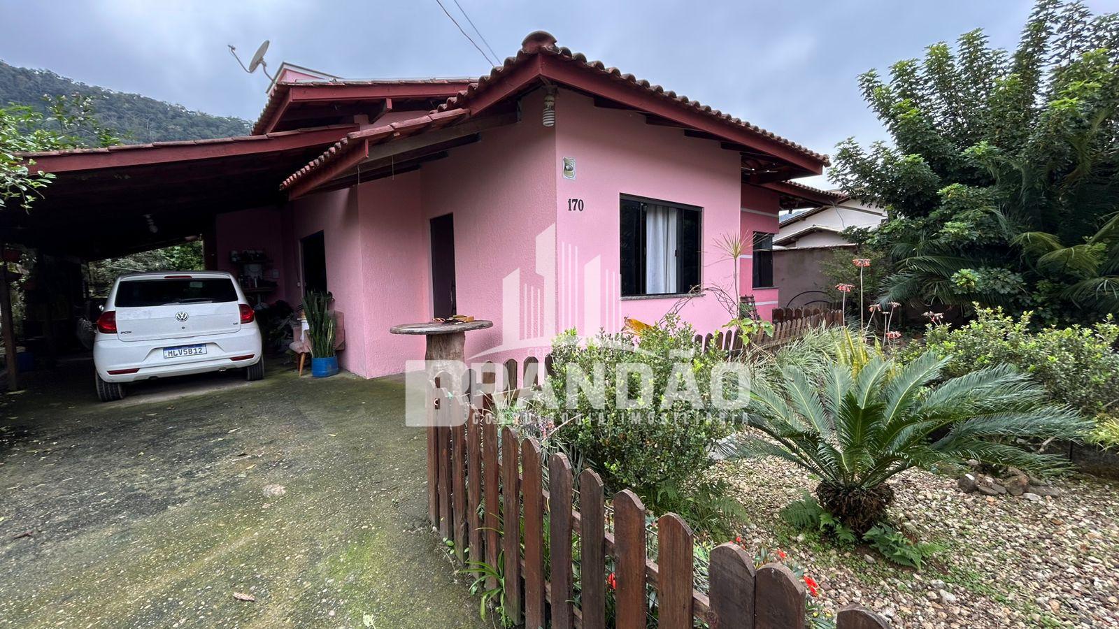 Casa com 10 PLACAS SOLARES à venda no bairro Rio Hern em SCHRO...