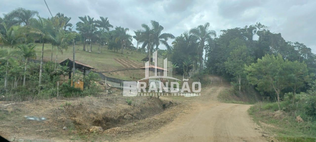 Chácara à venda com 10 mil m , no bairro Rio Branco - GUARAMIR...