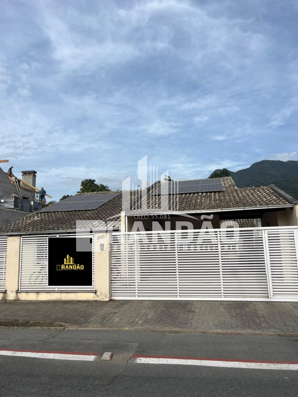 Casa à venda, Centro,                  JARAGUA DO SUL - SC