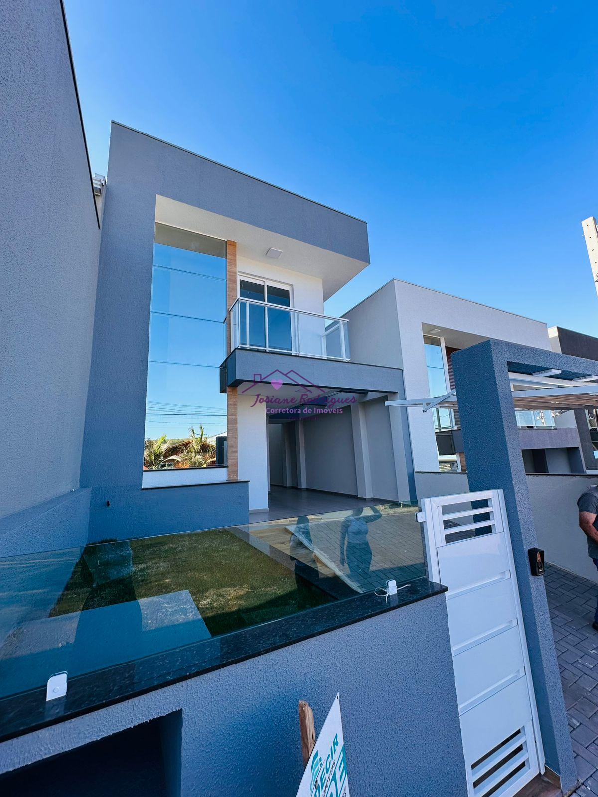 SOBRADO À VENDA COM 85m  DE ÁREA CONSTRUÍDA NO BAIRRO FRARON