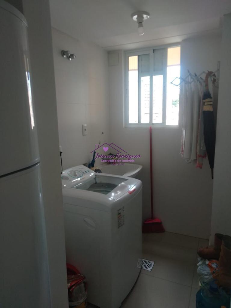 Lindo Apartamento há 1 quadra da Praça Getúlio Vargas, no cora...