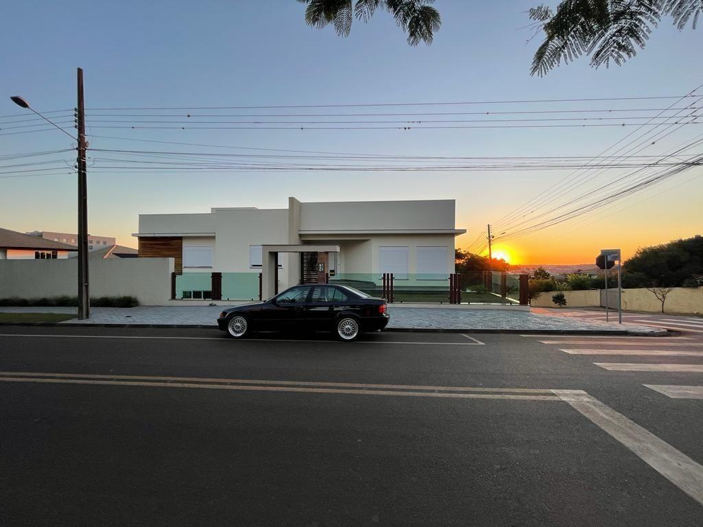 Casa de Alt?ssimo Padr?o no Pinheiros em Pato Branco