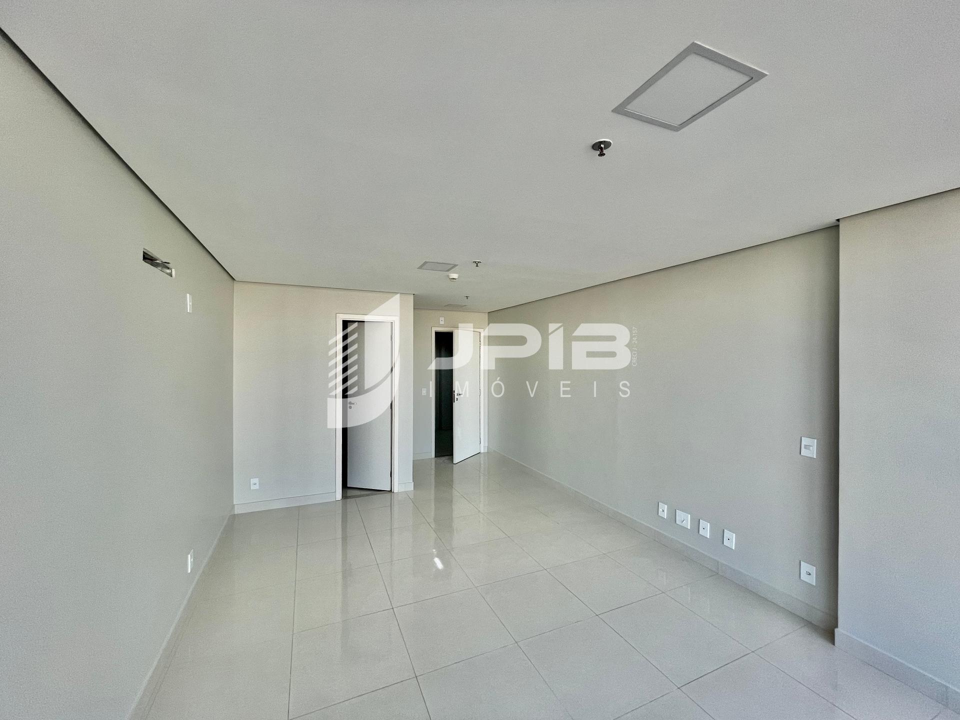 QNC AE Taguatinga - Reformada  Sala Comercial Centro Médico Pr...