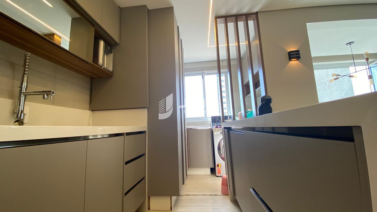 Excelente Apartamento 2 quartos reformado, em Frente ao Parque...