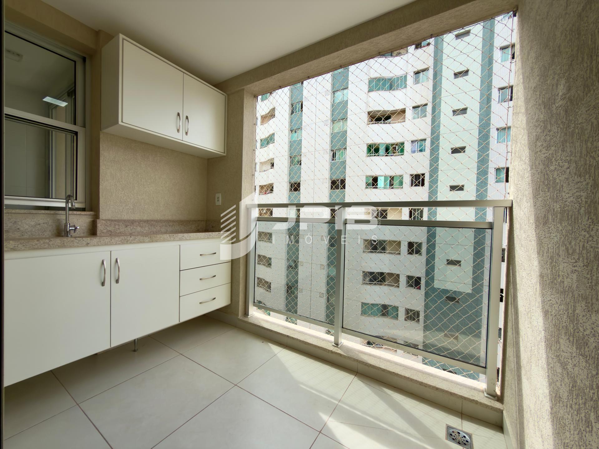 Apartamento 2 Quartos - 60,22m2, Armários e Ar-Cond, Águas Cla...