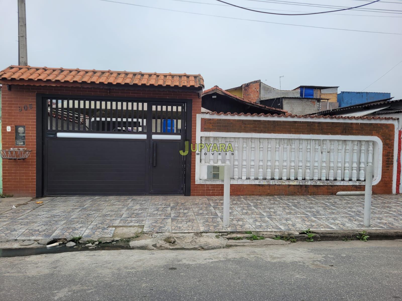 CASA À VENDA NO BAIRRO AGENOR DE CAMPOS - MONGAGUÁ SP  COM PIS...
