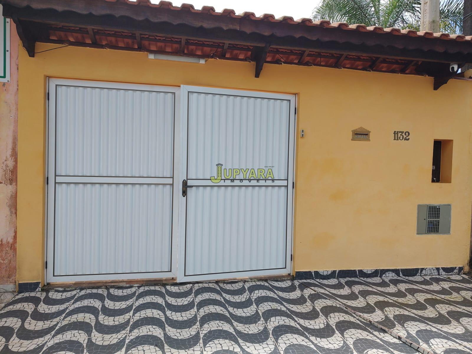 Casa à venda com piscina, SANTA TEREZINHA, ITANHAÉM - SP