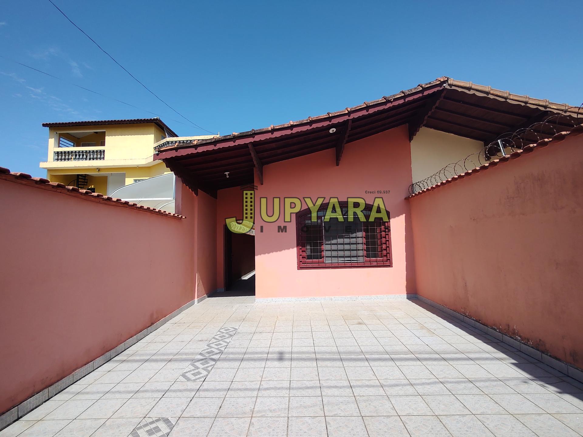 CASA A VENDA  500 METROS ATÉ O MAR  EM MONGAGUÁ