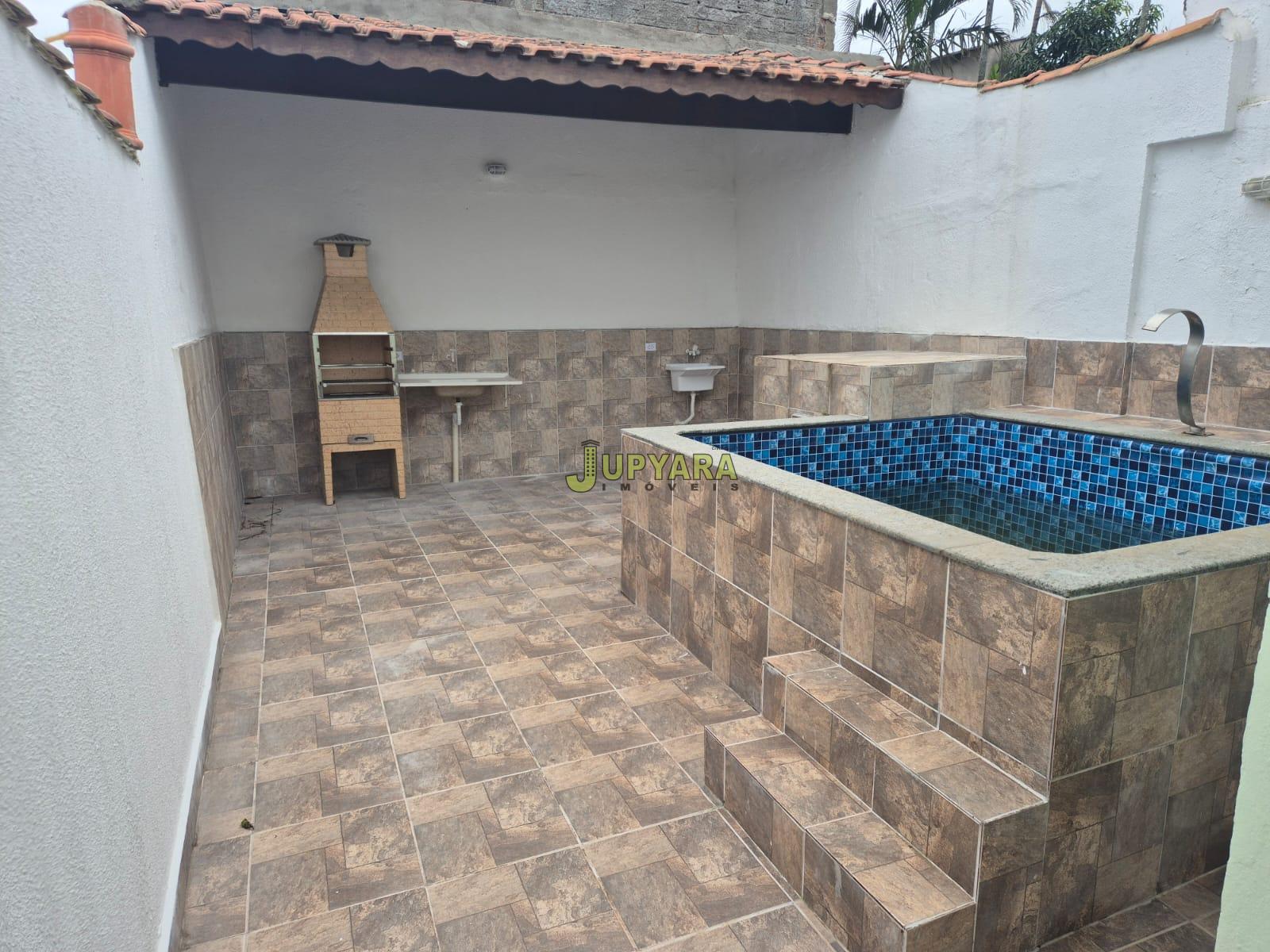 Casa à venda com 2 dormitórios  sendo 1 suíte  piscina , JUSSA...