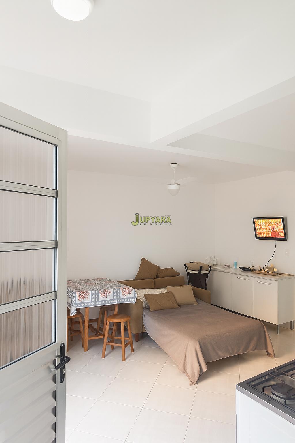 Kitnet dupla à venda, 2 dormitórios - JUSSARA, MONGAGUA - SP